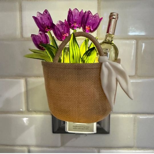 Tulips Basket Night Lamp